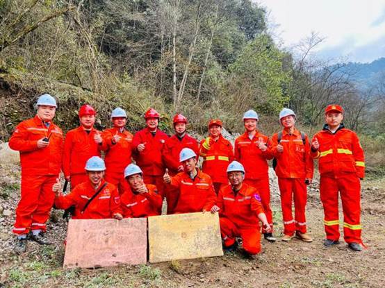 һȺźɫ·

жȿŶԶ